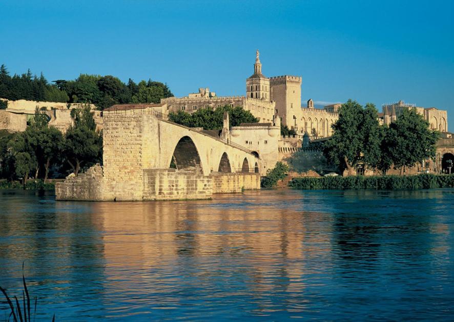 Hotel Bateau A Quai Le Chardonnay Avignon