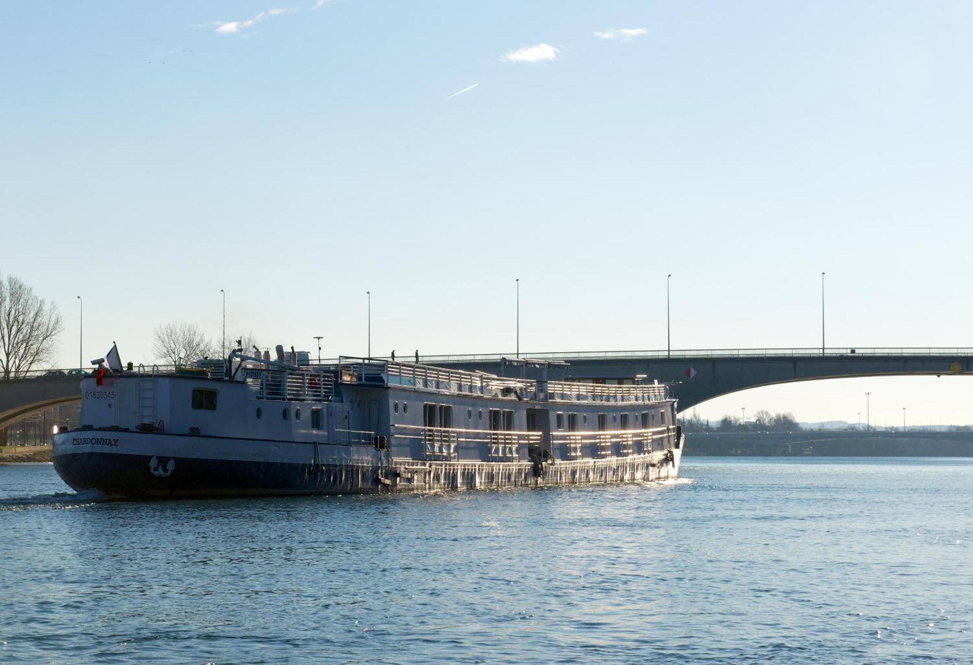 Hotel Bateau A Quai Le Chardonnay Avignon