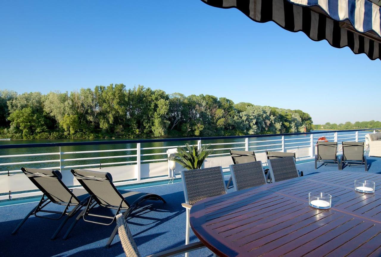 Bateau A Quai Le Chardonnay 4*